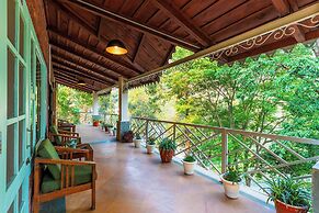 Malusara Retreat By The Lake