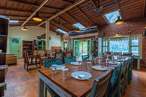 Malusara Retreat By The Lake