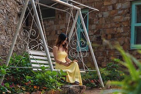 Malusara Retreat By The Lake