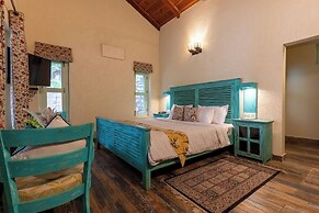 Malusara Retreat By The Lake