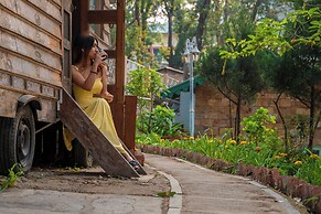 Malusara Retreat By The Lake