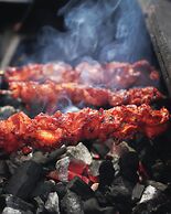 Malusara Retreat By The Lake