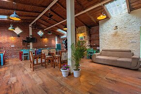 Malusara Retreat By The Lake