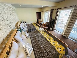 Malusara Retreat By The Lake