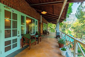 Malusara Retreat By The Lake