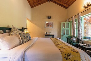 Malusara Retreat By The Lake