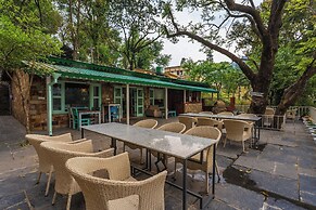 Malusara Retreat By The Lake