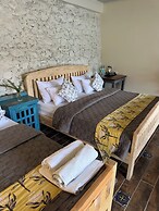 Malusara Retreat By The Lake