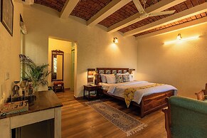 Malusara Retreat By The Lake