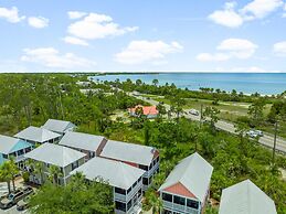 Pet Friendly Beach House - Sandy Toes