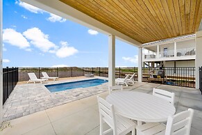 Beach House - Sand Castle Hideaway