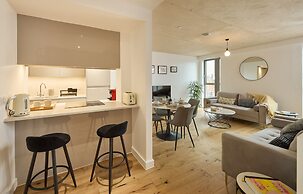 Stunning Two-bedroom Flat in Manchester