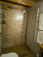 Strofilia Guest House