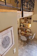 Strofilia Guest House