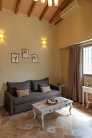 Strofilia Guest House