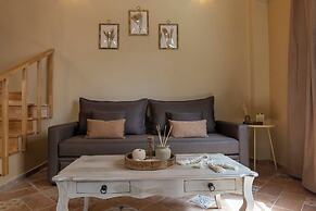 Strofilia Guest House
