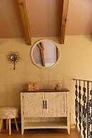 Strofilia Guest House