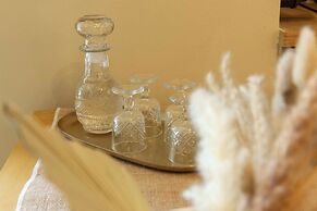 Strofilia Guest House