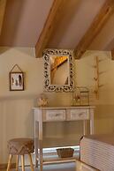 Strofilia Guest House