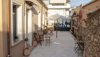 Strofilia Guest House