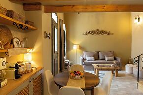 Strofilia Guest House