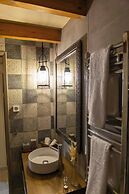 Strofilia Guest House
