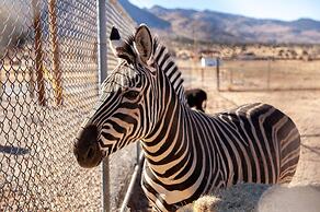 Zebra Rustic Retreat 3BR Home on Zebra Ranch