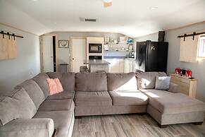 Zebra Refuge Cottage-wild Unique Prescott Stay
