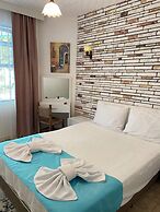 Maviay Adrasan Hotel