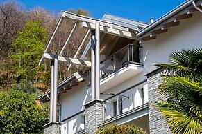 Family Friendly Italian Lakes Holiday Rental With Pool