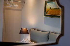 Family Friendly Italian Lakes Holiday Rental With Pool