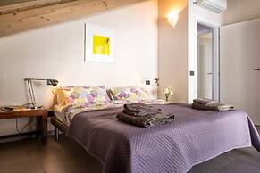 Family Friendly Italian Lakes Holiday Rental With Pool