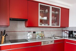 3 Bedroom Italian Lakes Apartment