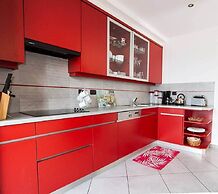 3 Bedroom Italian Lakes Apartment