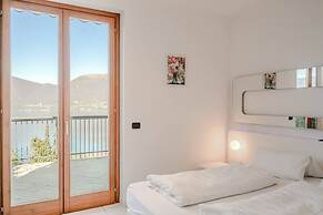 Stunning 1 bed Lake Maggiore Apartment