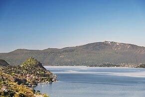 Stunning 1 bed Lake Maggiore Apartment