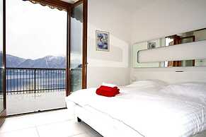 Stunning 1 bed Lake Maggiore Apartment