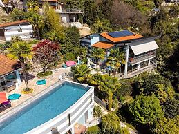 Pallanza Villas