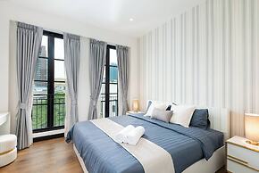 Stylish 7beds Poolhouse With Cinema & Lift - 2min to BTS