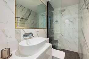 Stylish 7beds Poolhouse With Cinema & Lift - 2min to BTS