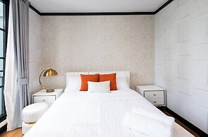 Stylish 7beds Poolhouse With Cinema & Lift - 2min to BTS