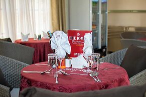 Dhe Jomels Hotel Siaya