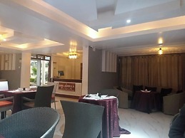 Dhe Jomels Hotel Siaya