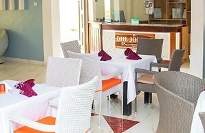 Dhe Jomels Hotel Siaya