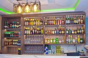 Dhe Jomels Hotel Siaya