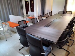 Dhe Jomels Hotel Siaya