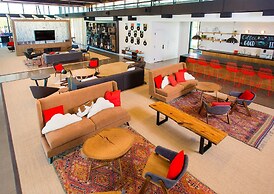 Cozy Apartment in Austin by The Key Rentals