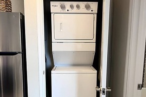 Cozy Apartment in Austin by The Key Rentals