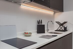 Modern 1-bed Flat in City Centre