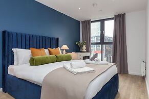 Modern 1-bed Flat in City Centre